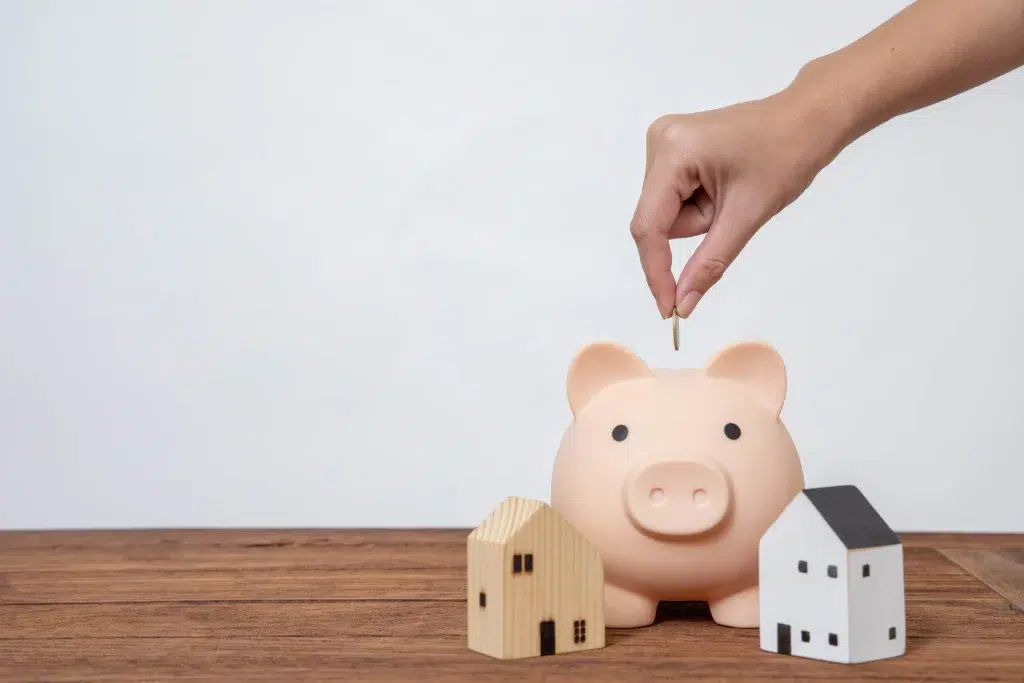 saving money invest future use it emergencies